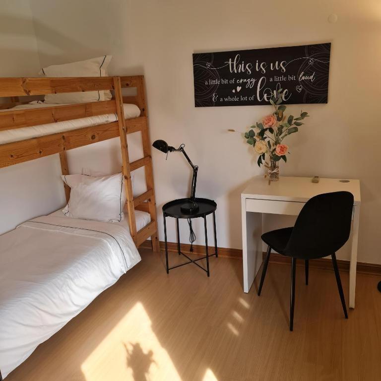 Kubata Hill Hotel Parede Ngoại thất bức ảnh